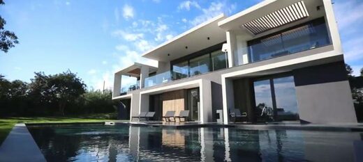 Villa&#x20;Ma&#x00EF;a
