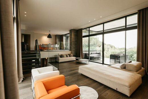 Villa LSD