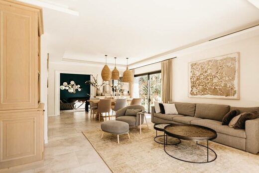 Agence d’architectes pour la construction de villa de luxe sur la côte d’azur