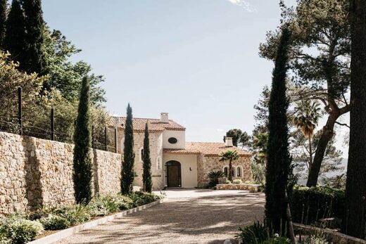 Villa.