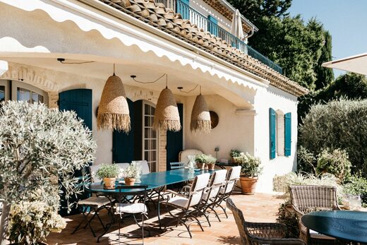 Villa D.