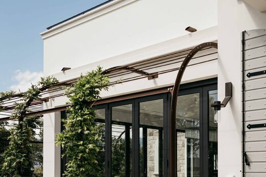 Villa M.