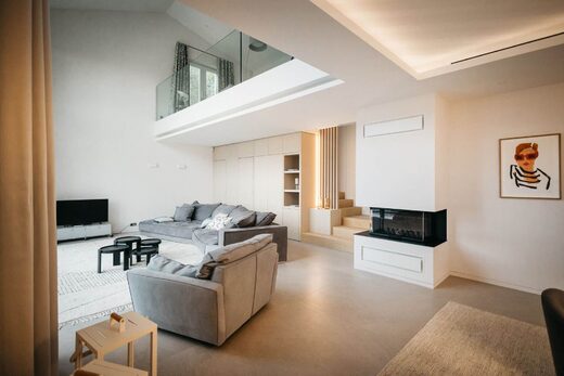 Villa B