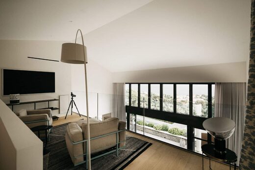 Villa B