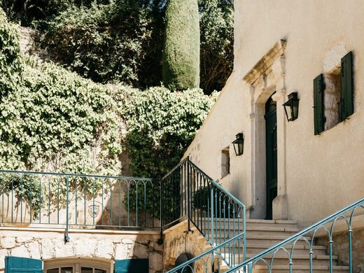 Villa D.